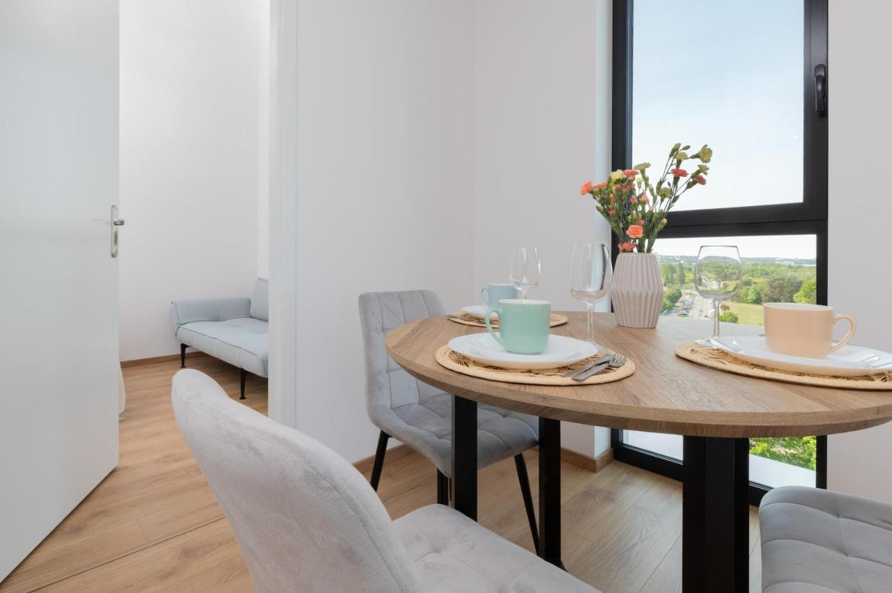 Tarasy Baltyku Apartments & Parking & Balcony By Noclegi Renters Gdansk Exterior photo